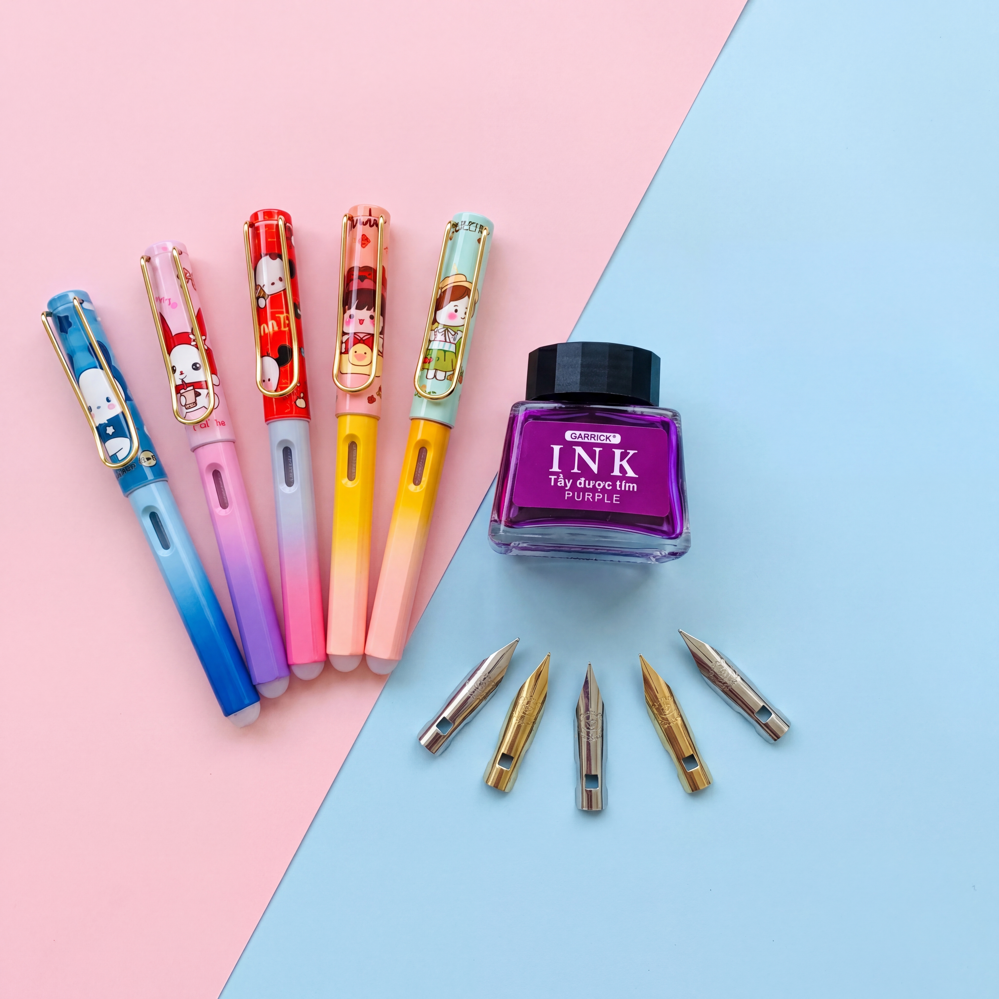 Combo 5 bút với lọ mực và ngòi